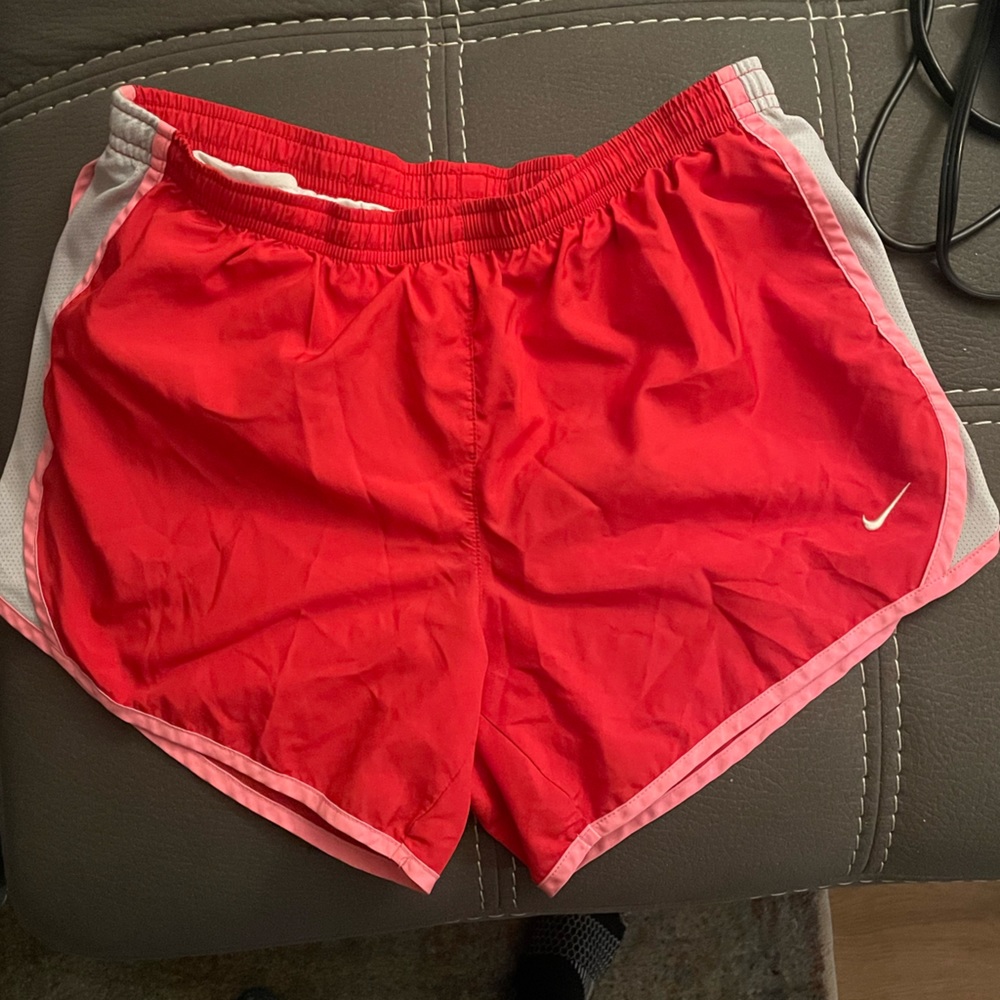 NWOT Nike Shorts Youth XL
